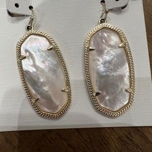 Kendra Scott Mother of Pearl Earrings